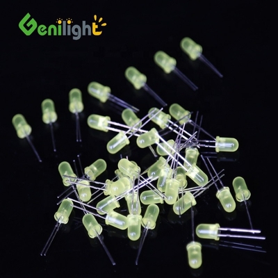5 mm gelbe Kerzenlichtflimmerende Dioden mit leuchtend flimmerendem LED-Lichtpaket / Gehäuse