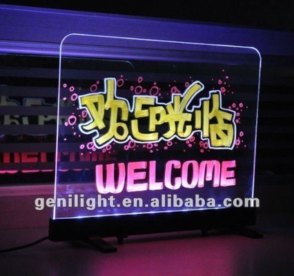 Anpassbares LED-Schreibbrett mit gelöschtem Neonschild
