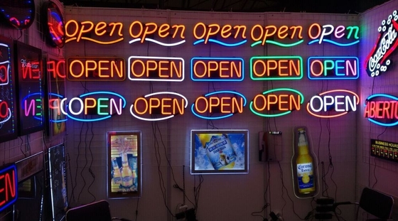 Genielight 22*13 Zoll CE RoHS Acrylic PIZZA BY THE SLICE LED Neon offenes Schild