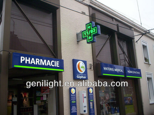 P16 P20 Pixel 3D LED Apotheke Kreuzschirm Zeichen mit RS232 HF-Steuerung Kommunikation