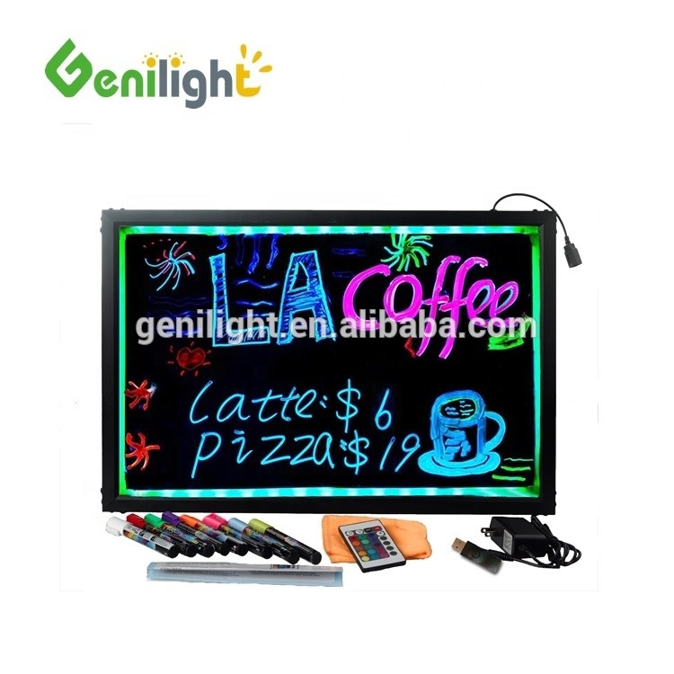 Ausgezeichnete Windschutzfähigkeit VIP 10-jähriges RGB-LED-Schreibbrett mit Acrylbrett